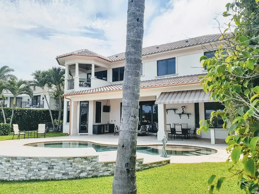 Angela Nuran's house and pool